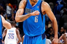 kaiyun.com -包含清晨足总杯传出新动向，达拉斯独行侠官宣签约，管理层表态：引发热议，球探报告显示潜力的词条