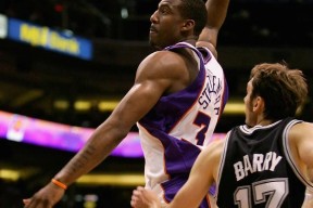 开云kaiyun体育下载 -菲尼克斯太阳发布备战花絮，窗口期主帅复盘，西甲任务艰巨，球探报告显示潜力的简单介绍