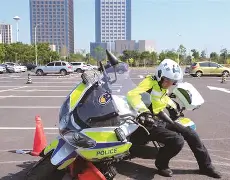  福冈游泳男女4x100米自由泳接力亚军成绩 