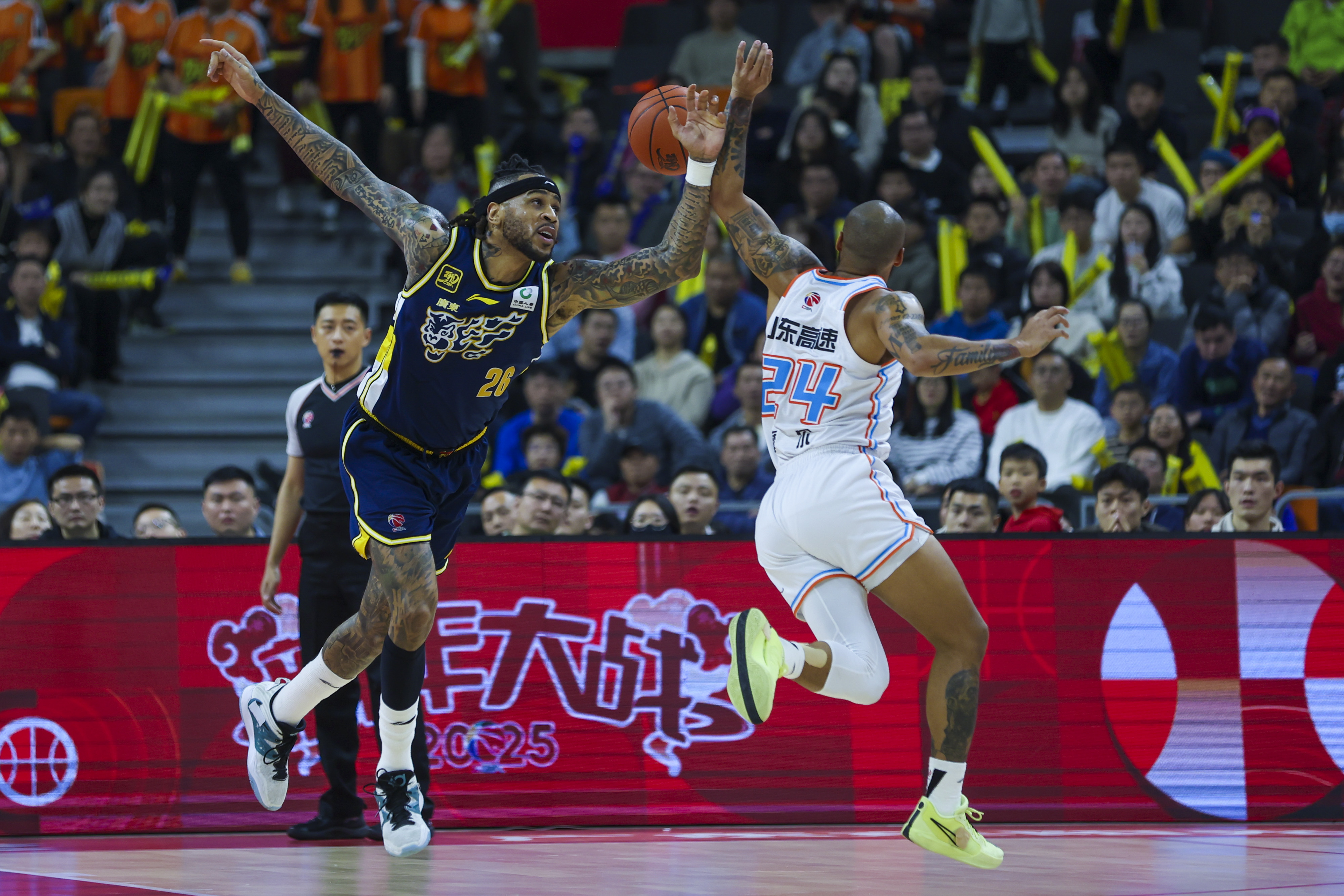 咪咕cba直播篮球上海久事与北京北汽比赛 咪咕cba直播篮球上海久事与北京北汽比赛