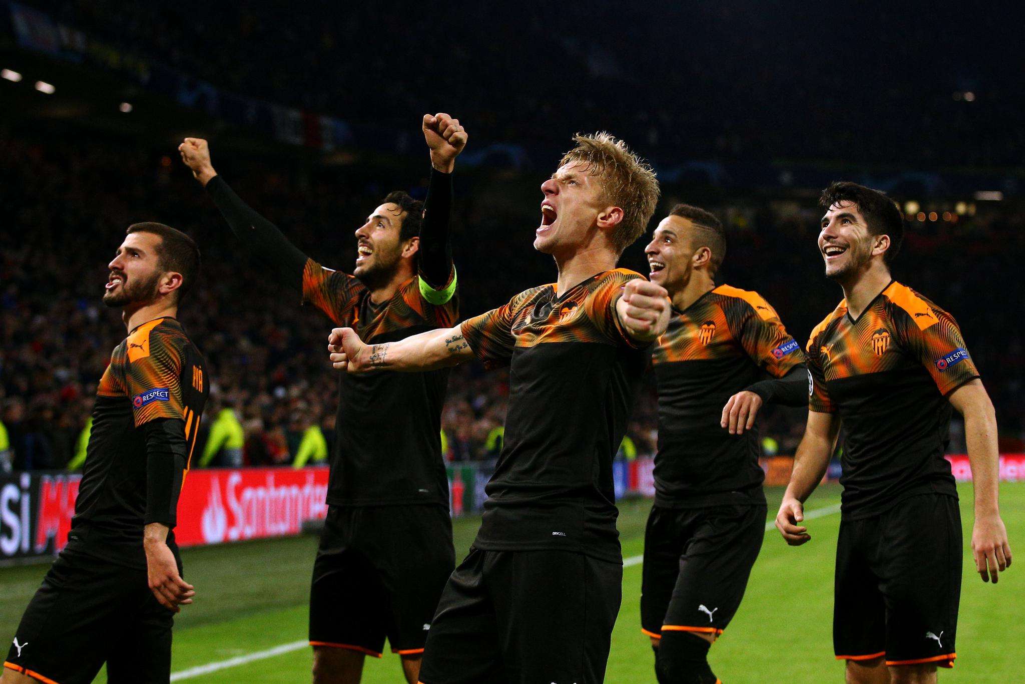 阿贾克斯转会 阿贾克斯转会