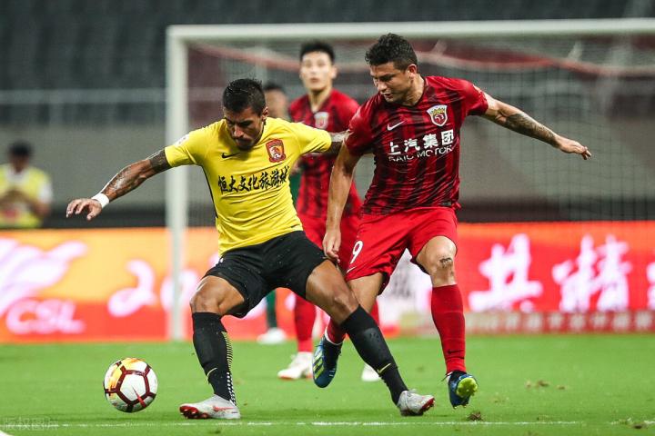 包含广州队内部会议纪要流出——加时末段主帅复盘，欧联使命明确，球队文化再被提及的词条